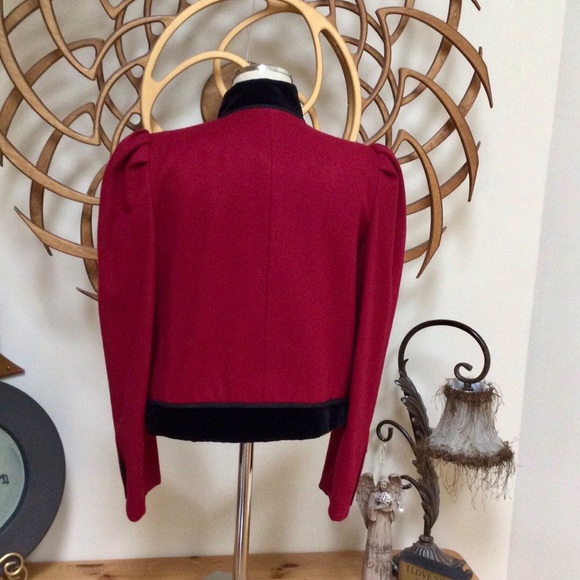 Vintage 2Pc. Don Sayres Red Wool w Black Velvet Trim & Black Velvet Skirt - Picture 6 of 11